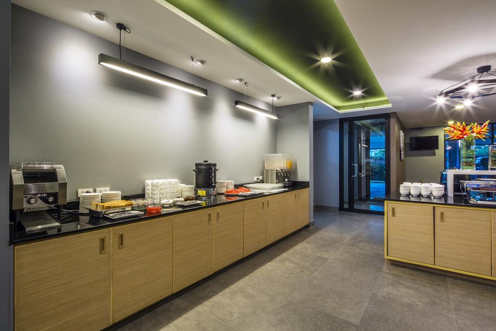Livotel Hotel Kaset Nawamin Bangkok Dış mekan fotoğraf