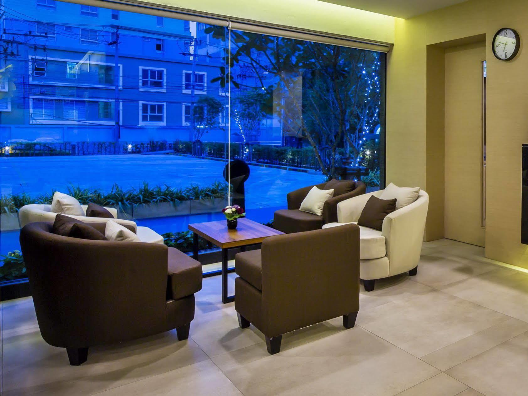 Livotel Hotel Kaset Nawamin Bangkok Dış mekan fotoğraf