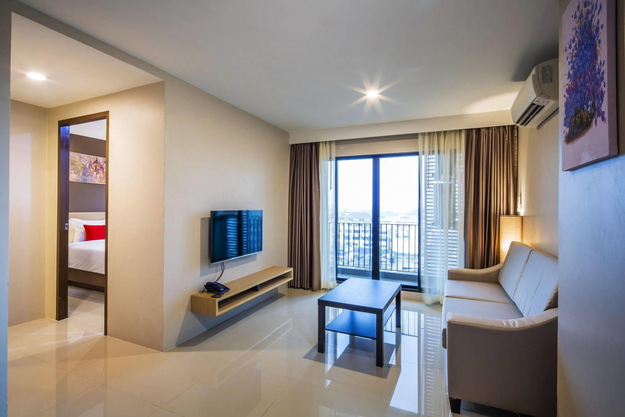 Livotel Hotel Kaset Nawamin Bangkok Dış mekan fotoğraf